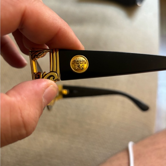 Vintage Gianni Versace sunglasses. Very old.unisex - Picture 4 of 10
